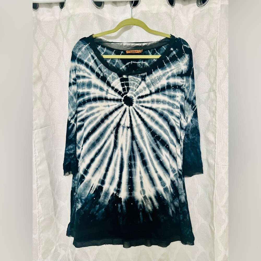 Belldini Blue Black Tie Front 3/4 Sleeve T-Shirt
